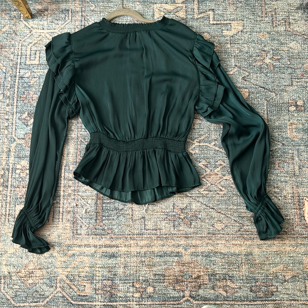 Green glam longsleeve blouse size small